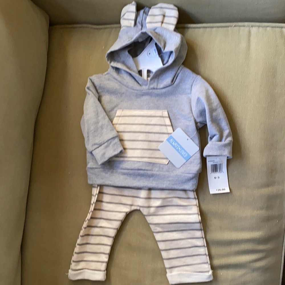 NWT Rene Rofe, baby unisex 2 pc. Hoodie with ears
